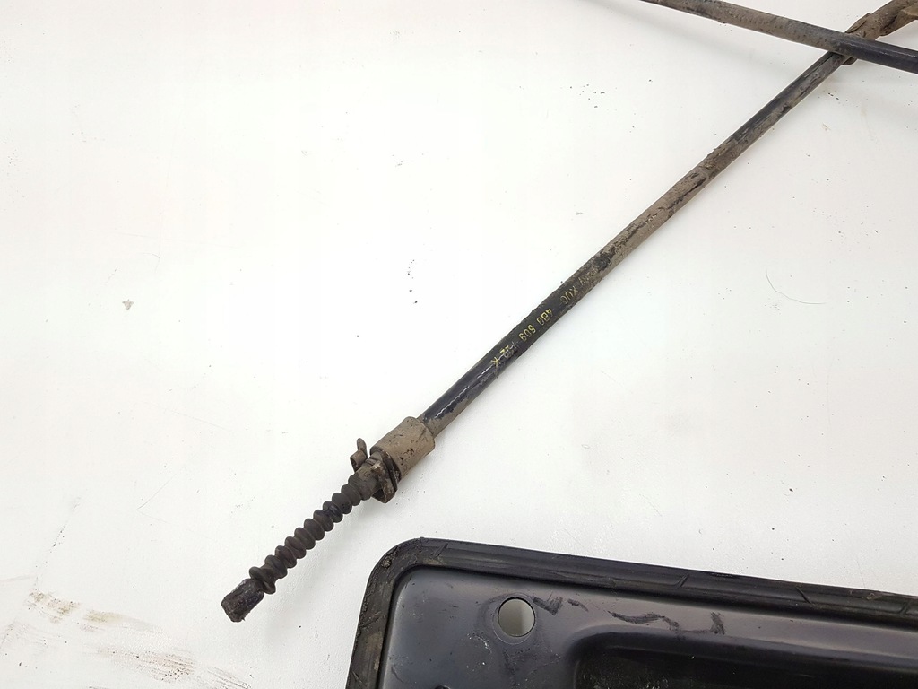 фото №6, Audi a6 s6 c5 4b 2001 тросы тормоза ручного / стояночного