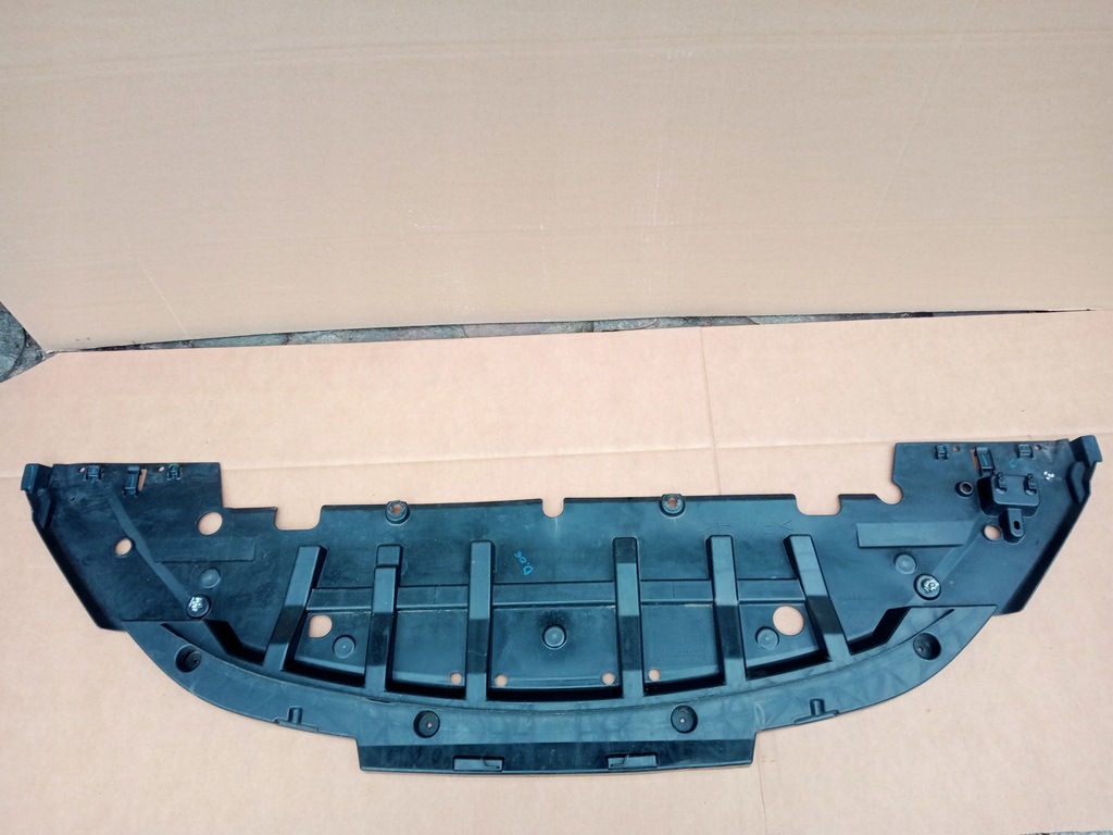 фото №1, Renault zoe lift захист, плита pod бампер перед