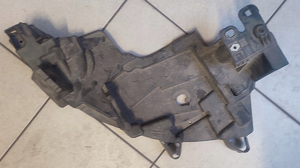 фото №1, Кронштейн бампера напрямна лампи правий renault fluence оригінал