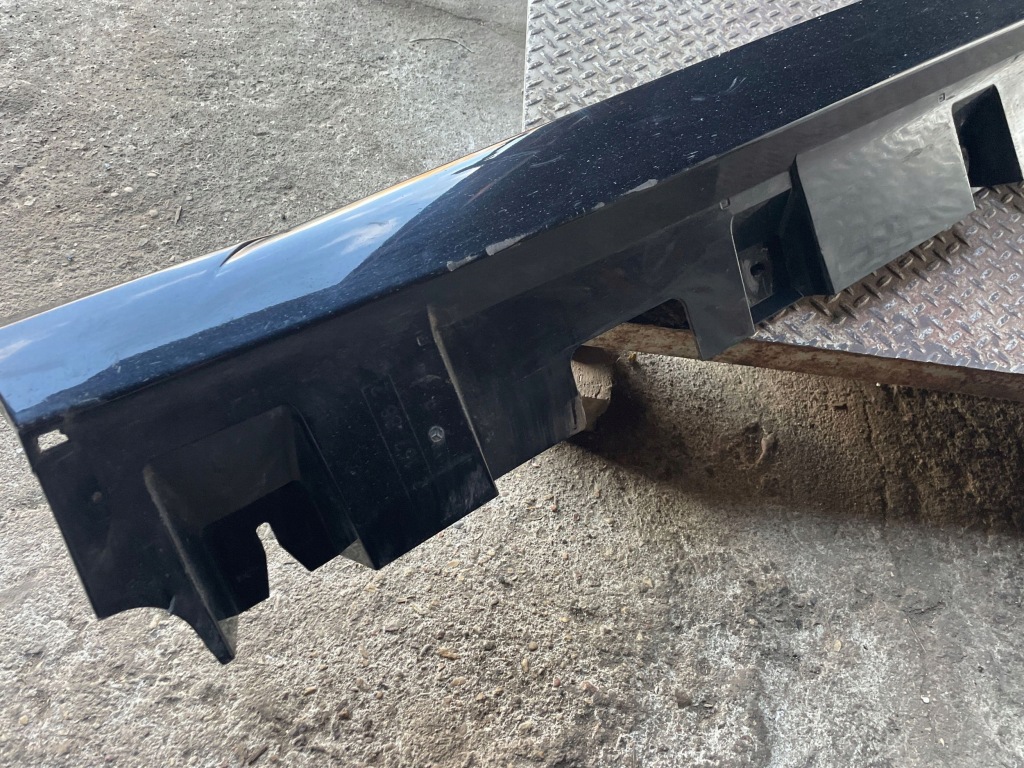 2022 mercedes-benz gls x167 накладка порог a1676906301 Доставка