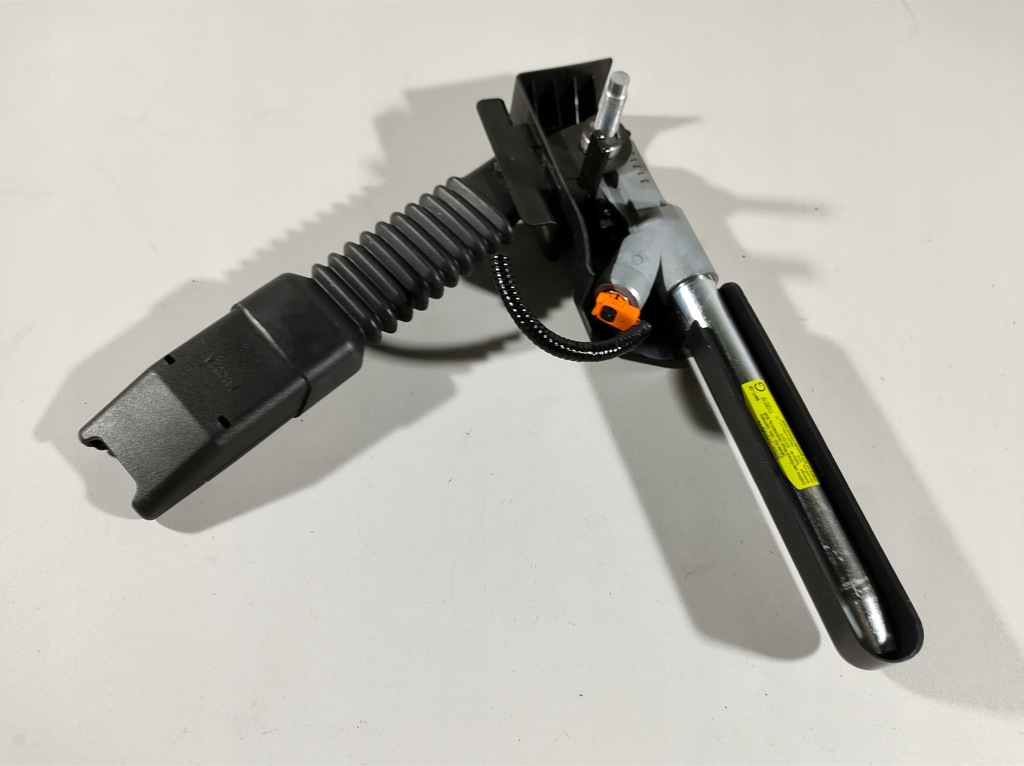 фото №7, Infiniti q50 13- патрон поперечина безопасности левый