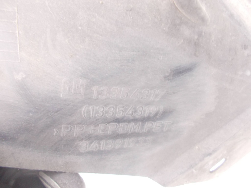 Подкрылок передние перед правое opel astra iv j 13354319 13271313 с Разборки