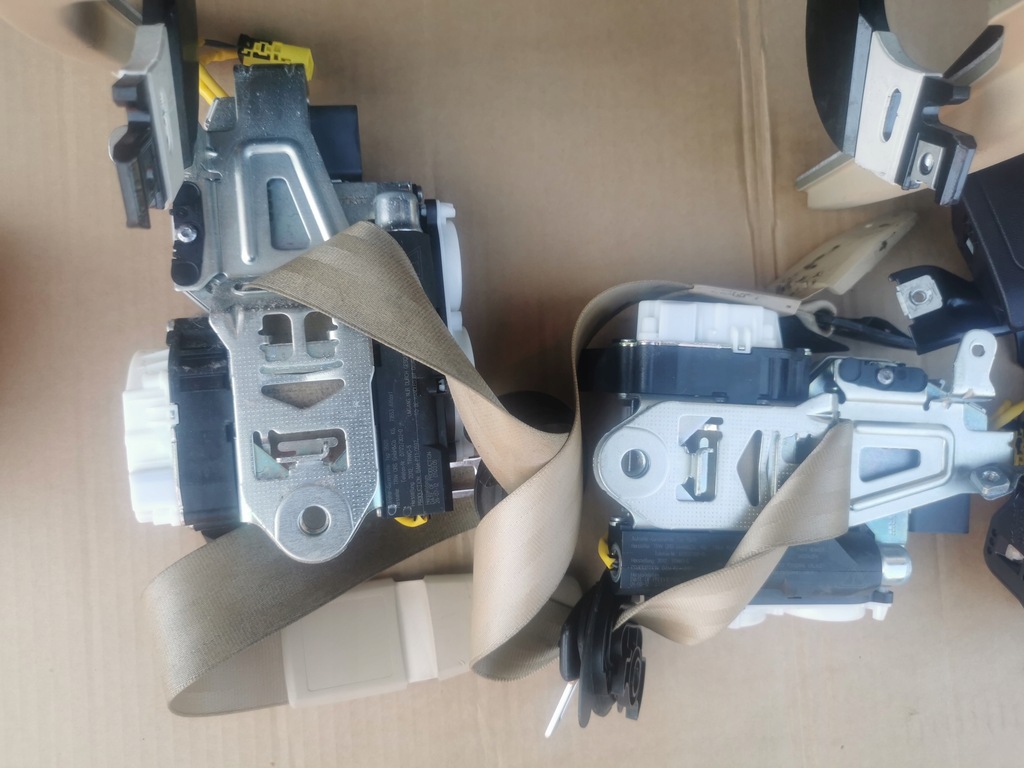 фото №5, Подушки безопасности комплект приборная панель ремни usa audi a6 c7 2011-