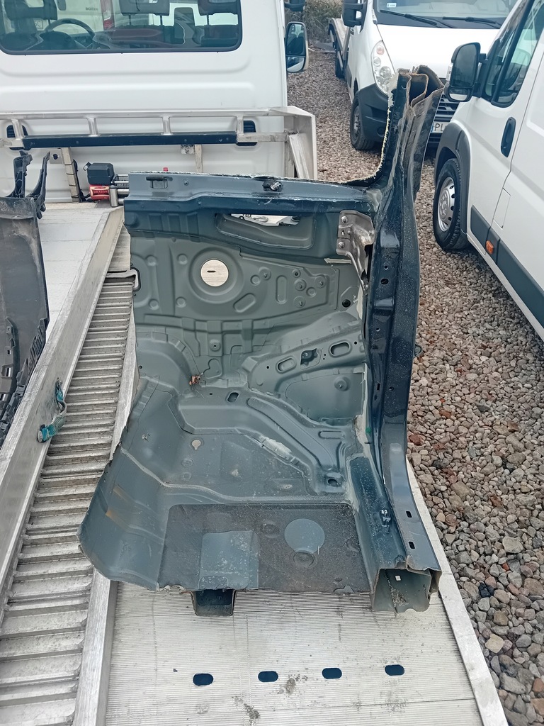 фото №3, Hyundai tucson iv четверть правая перед