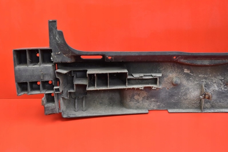 фото №11, Бампер задняя задний чёрный pdc renault megane scenic 1 i rx4 96-03