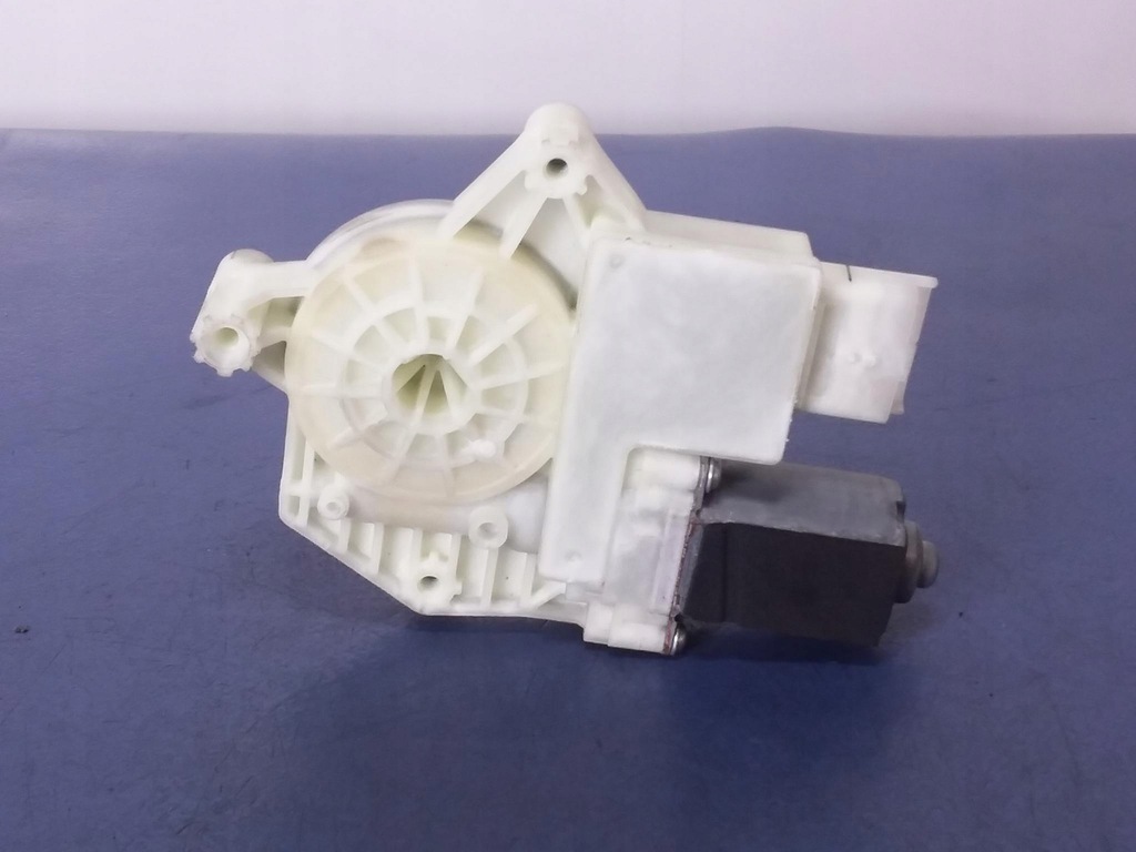 фото №1, Renault clio v моторчик скло перед лівий