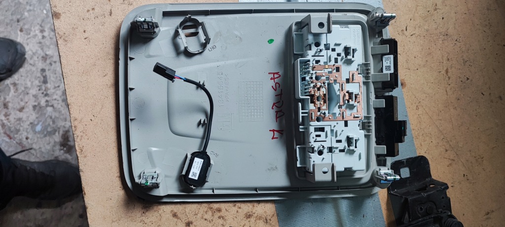 фото №2, Opel astra v k лампа освітлення салону кабіни