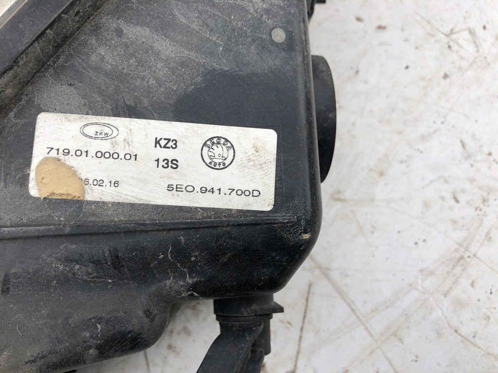 фото №4, Противотуманная фара правый skoda octavia iii 3