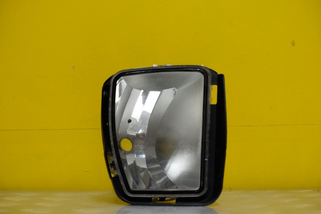 фото №1, Dodge ram 1500 2013-2018 протитуманна фара лампа перед r usa