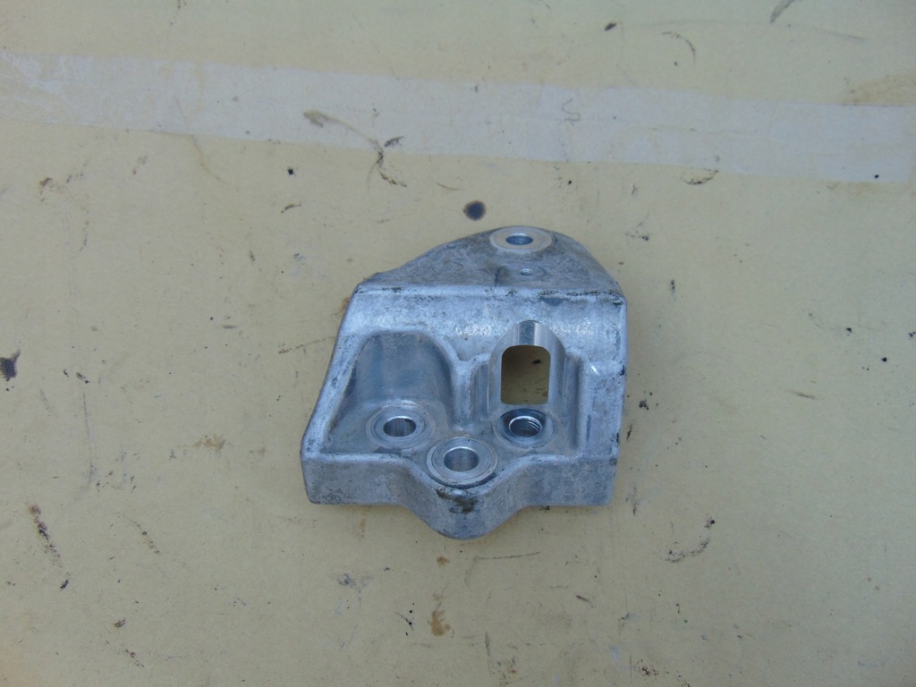 фото №1, Кронштейн двигуна ford ecosport 1.0 ecoboost 2018r