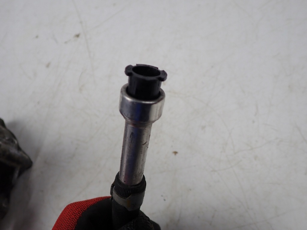 фото №10, Насос вакууму пального вакуум audi a5 8t a5 b8 q5 8r a7 a7 c7 06j145100g