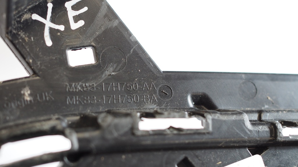 фото №6, Jaguar f-pace x761 r-dynamic lift решітка середня