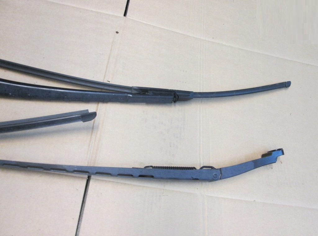 фото №14, Ford explorer 11- рычаг дворники перед 2013 rok