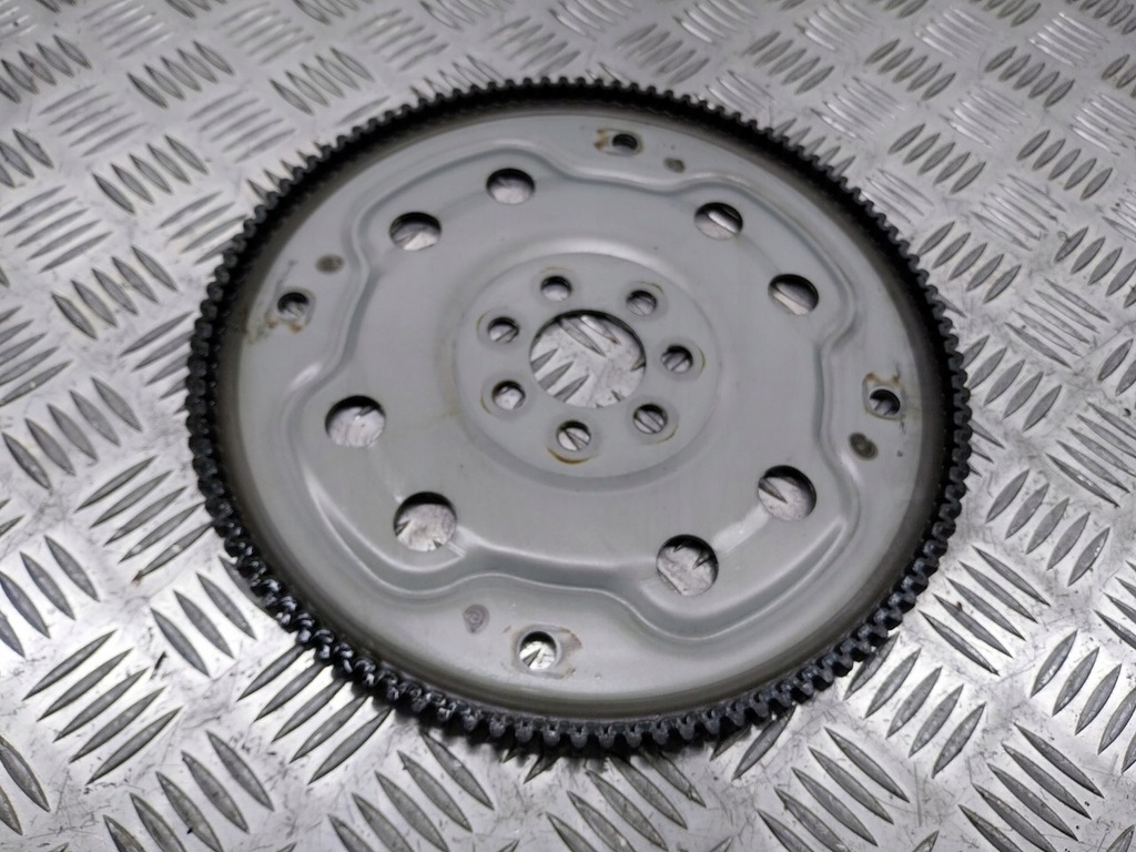 фото №1, Колесо маховик mitsubishi carisma 1.8 gdi