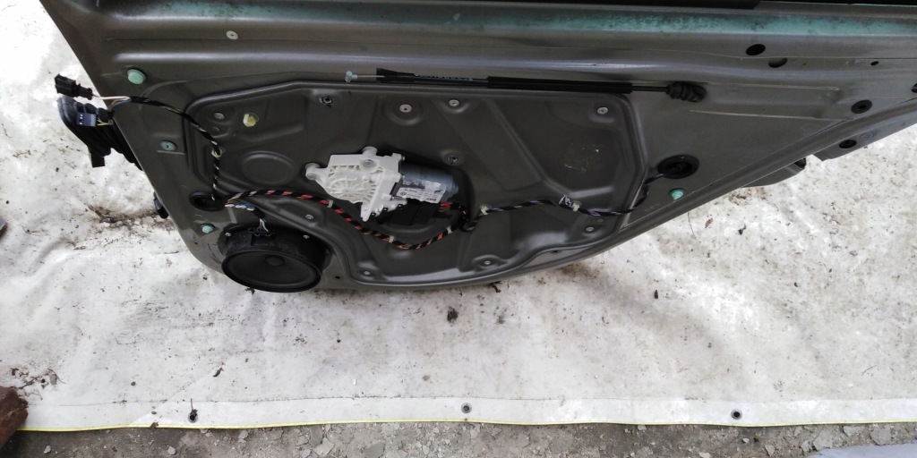 фото №8, Skoda octavia ii 2 kombi двері правий задня 06r