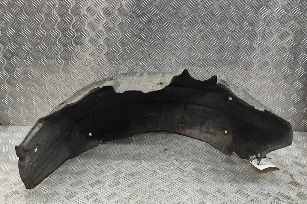 фото №6, Toyota auris e18 задний правый крыло 65637-02080 1.80 бензин / электрика