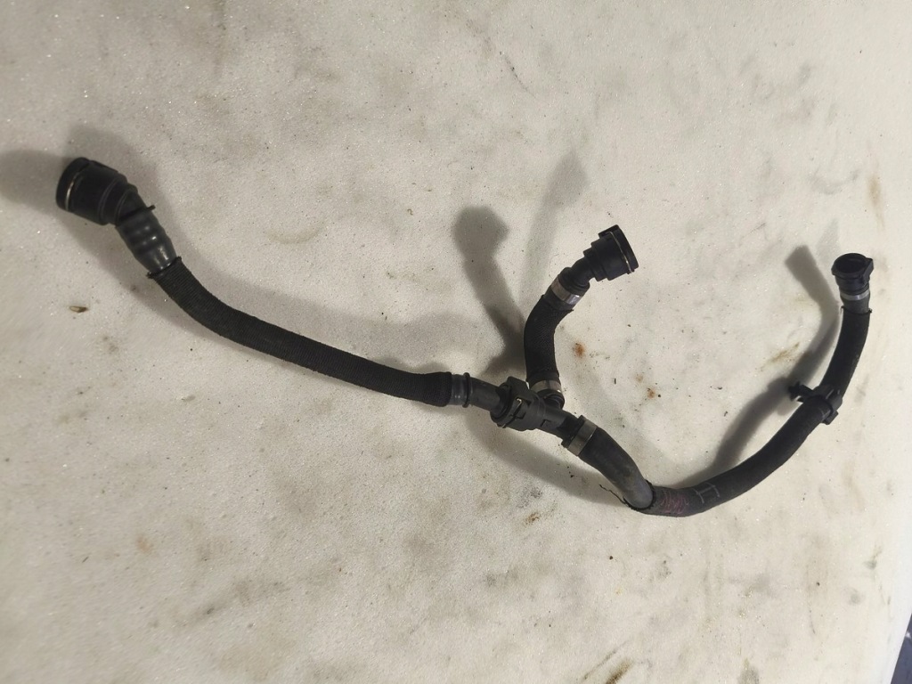 Купити Bmw 2.0 d труба шланг патрубок води 7925784 7925979