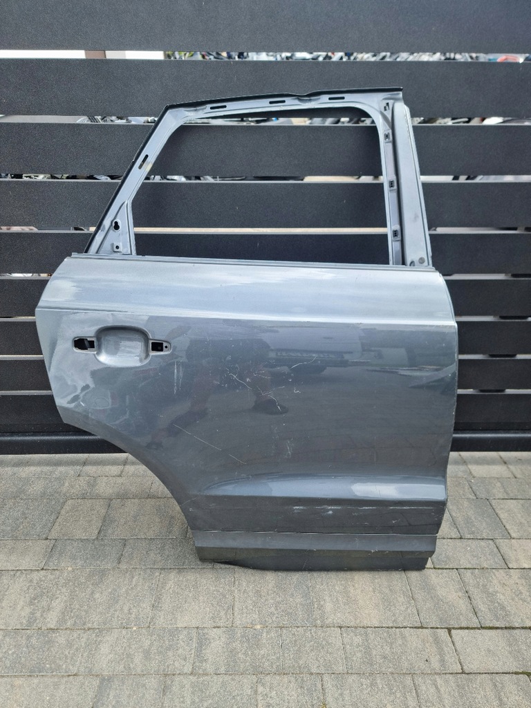 фото №1, Audi q3 8u0 дверь правое задние задняя