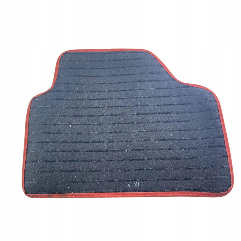 фото №14, Bmw x1 e84 2015 обшивка