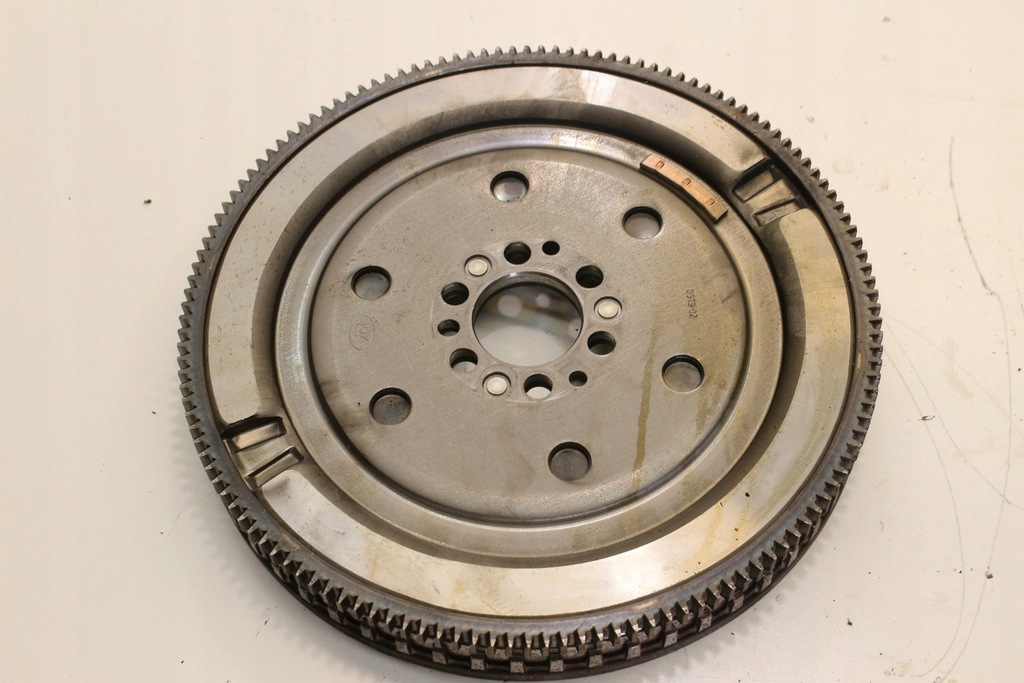 фото №5, Колесо маховик 123106840r dacia duster ii lift 1.2 1.3 tce автоматична коробка передач