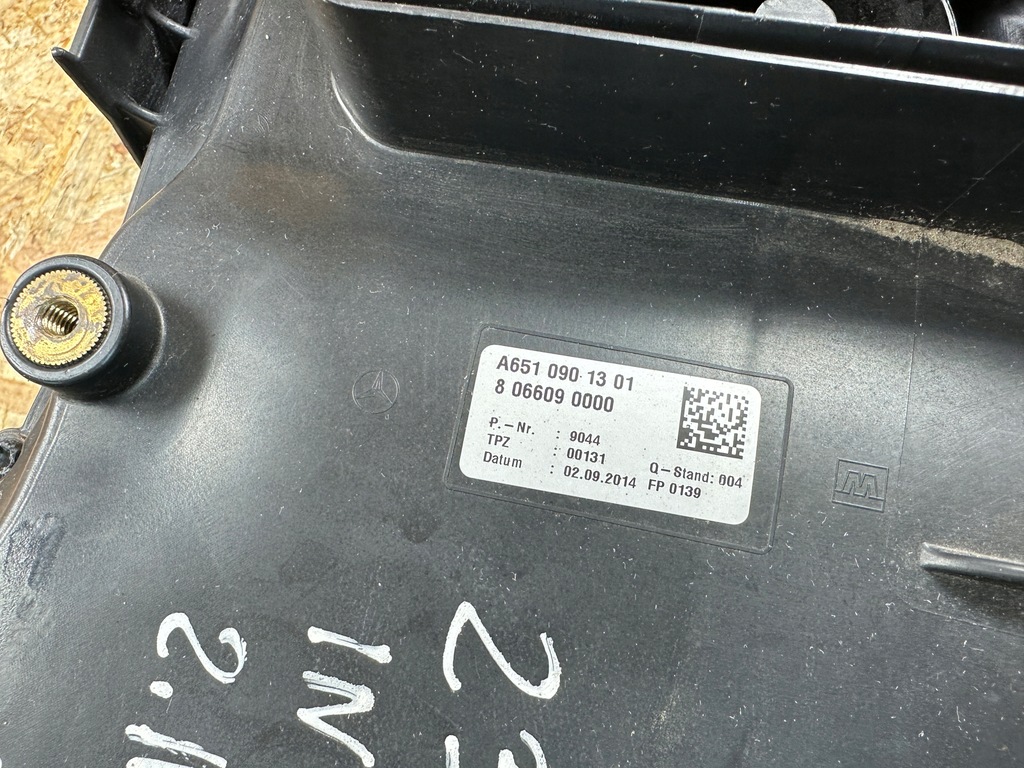 фото №13, Корпус фильтра воздуха infiniti q50 2.2d a6510901301 2013-