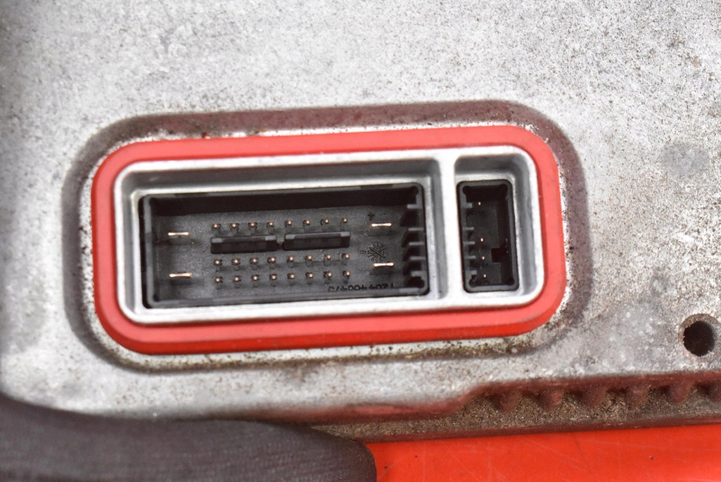 Блок розжига ксенон ксенон правый  1307329100 citroen c6 1 1 04-12 с Разборки