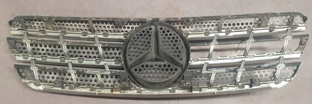 фото №7, Решітка радіатора решітка радіатора 1638800985 mercedes ml w163 lift