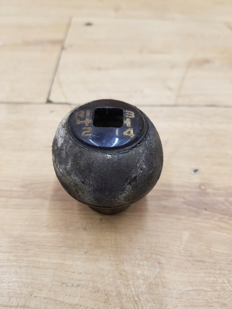 фото №1, Ручка рычаг переключения передач volvo 240