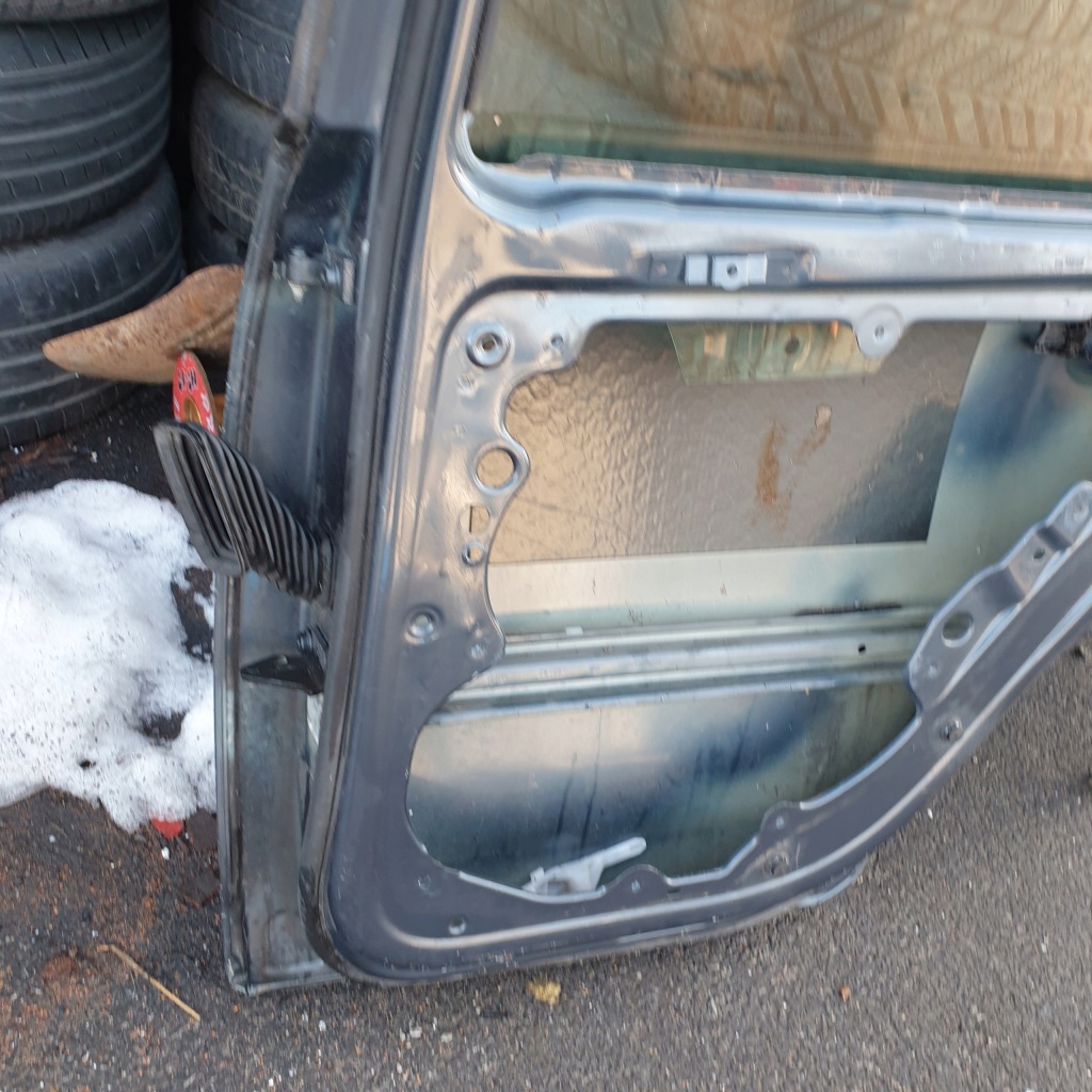 фото №10, Дверь правое задняя vw polo iv 9n 6q оригинальный номер 6q6833312