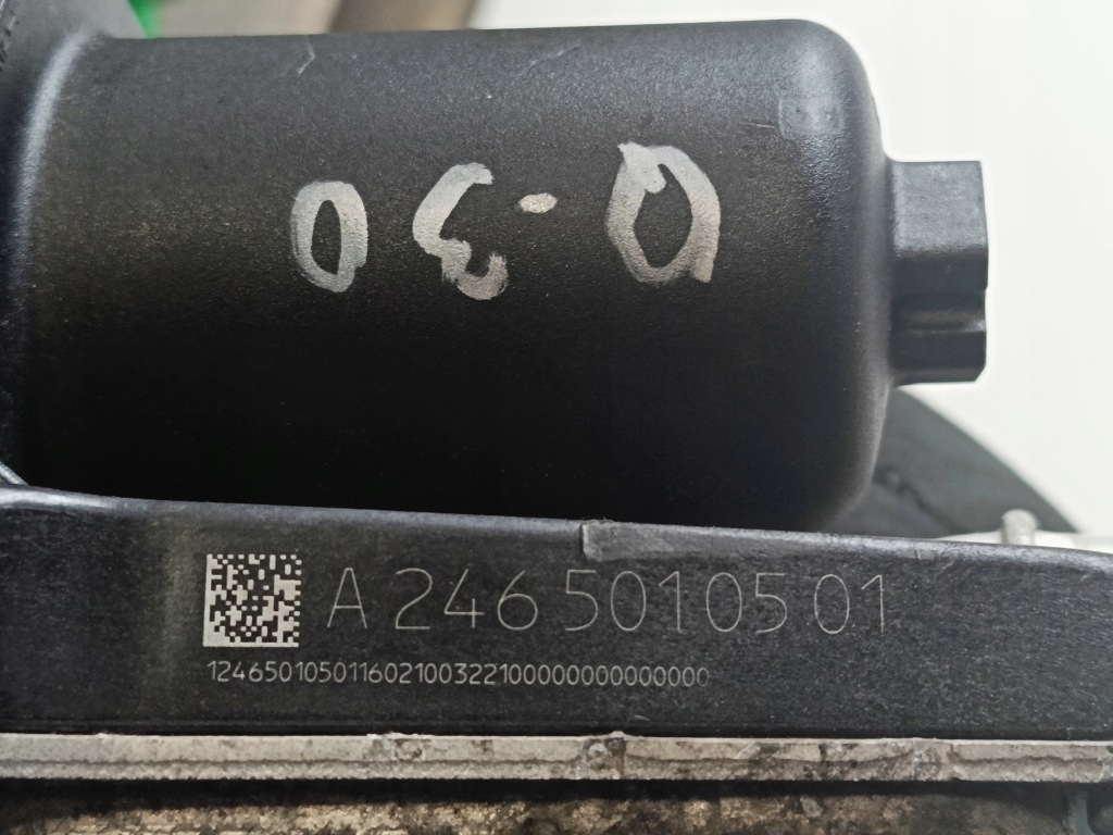 фото №8, Радіатор оливи коробки infiniti q30 qx30 mercedes w117 w246 w176 2.2 cdi