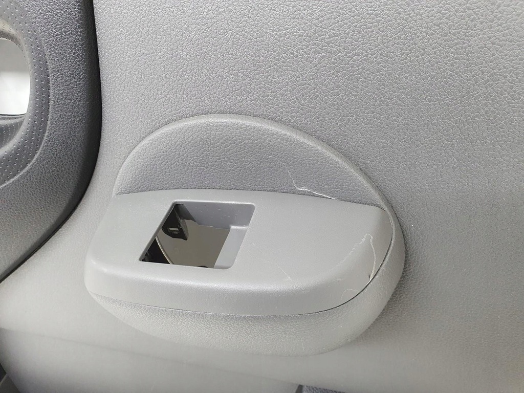 фото №6, Обивка обшивка дверь левый перед nissan nv200 europa