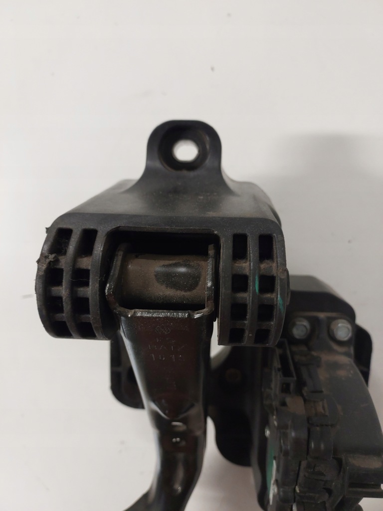 фото №5, Педали тормоз gaz seat ibiza iv 6r1721058d