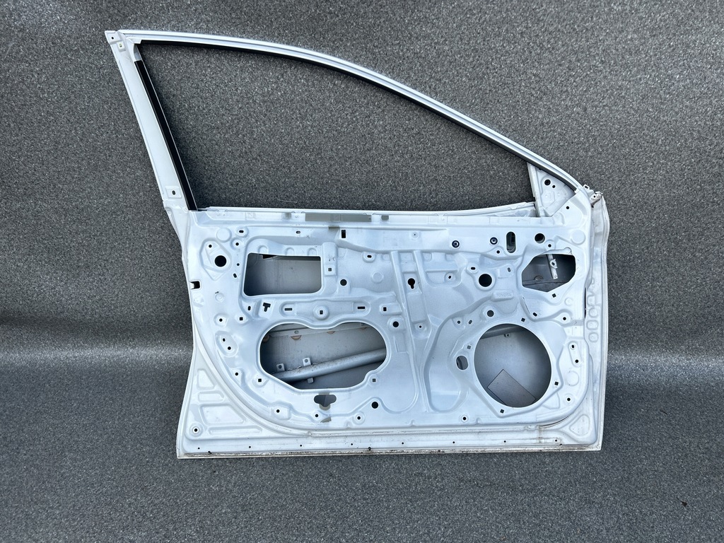 фото №8, Двері ліва передні toyota camry viii poznań