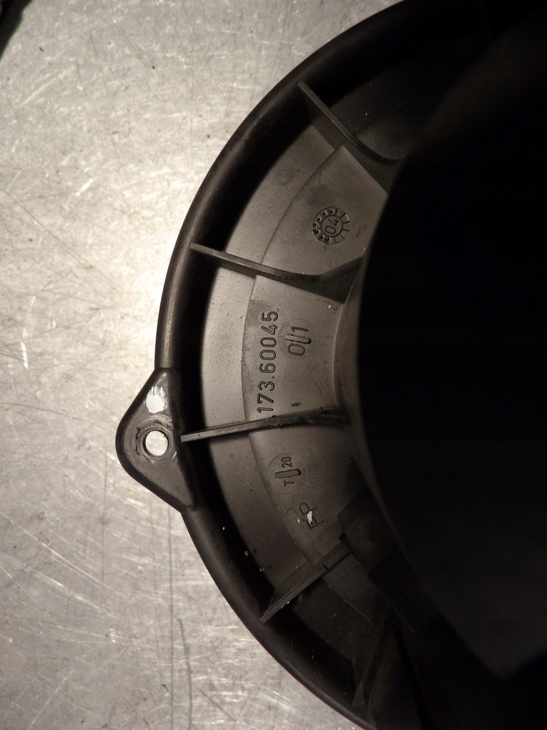 фото №3, Вентильований. dmuch. land rover discovery iii 17360045