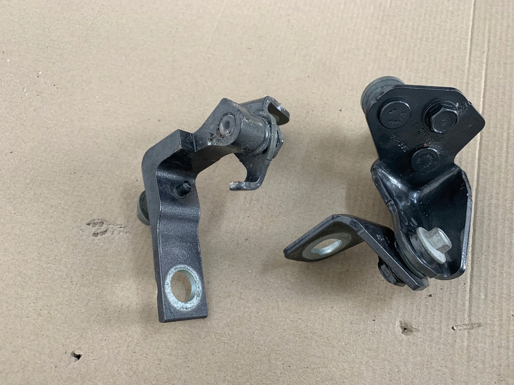 фото №3, Ford mustang mach-e rwd 21r петля петлі двері góra+ dół правий задня задні