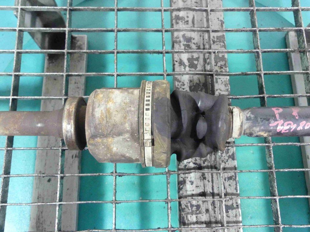 фото №3, Приводной вал правая renault laguna iii 2.0 dci механическая коробка передач