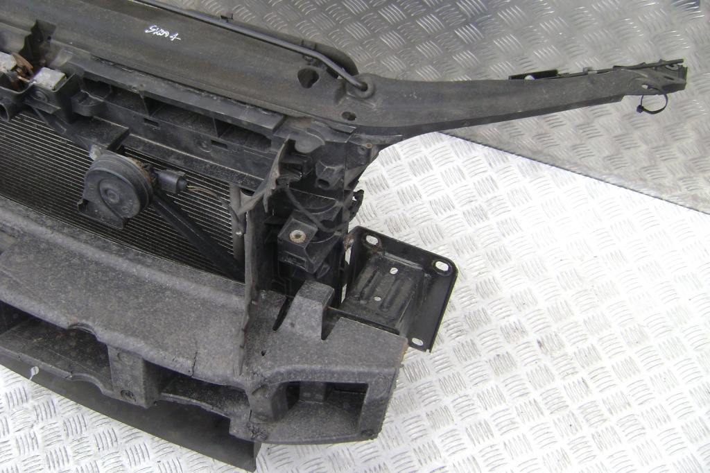 фото №3, Skoda octavia iii 1.6 tdi - pas передній kompletny