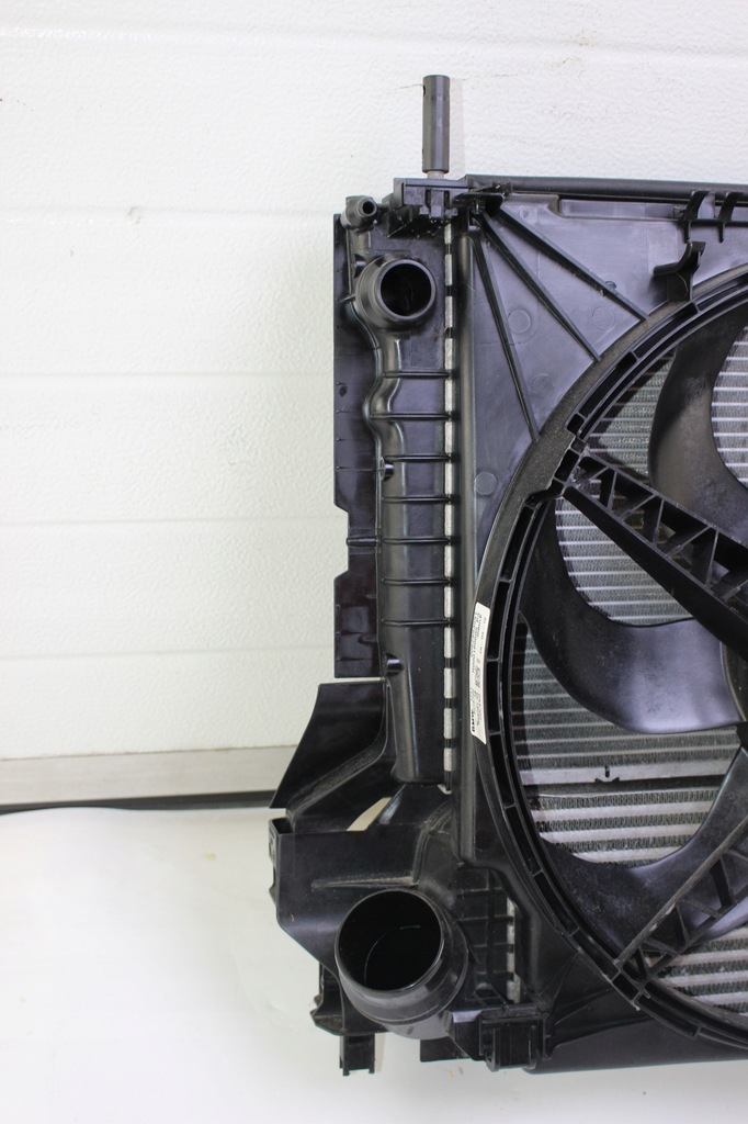 фото №5, Комплект радиатор bmw x1 f48 7617608 8518720 7617598 7617630