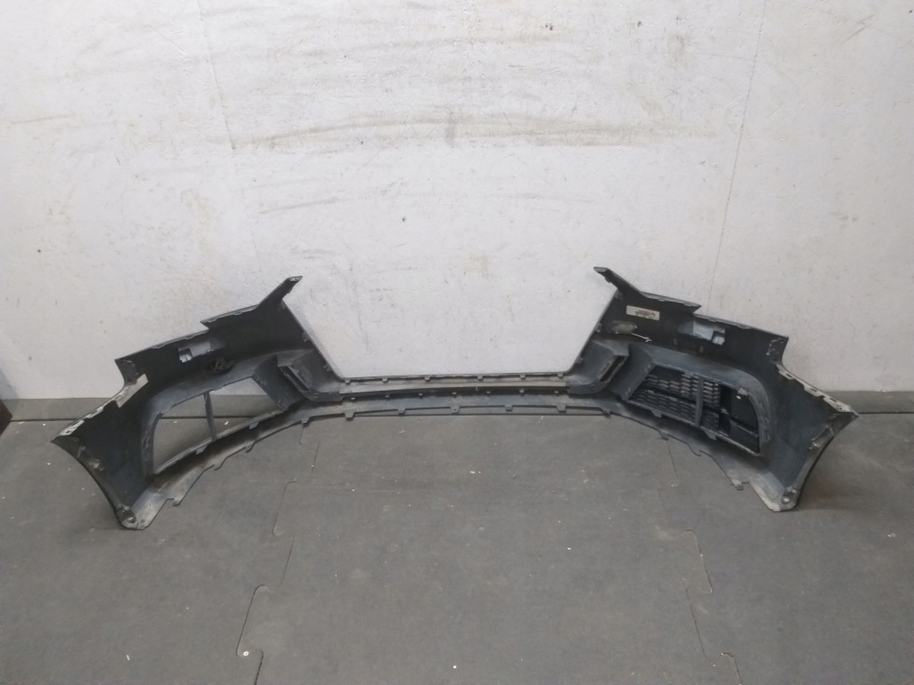 Купити Бампер перед audi a3 седан s line рестайлінг  16- 8v5