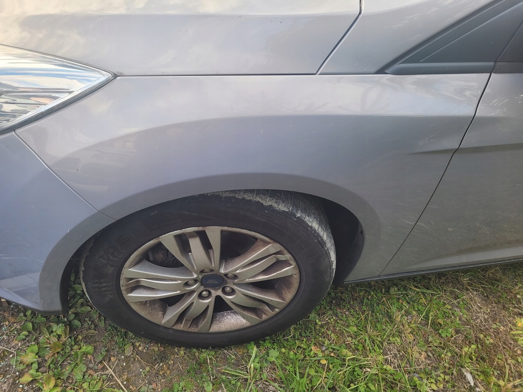 фото №7, Ford focus mk3 kompletny перед бампер капот крыло pas лампа lb