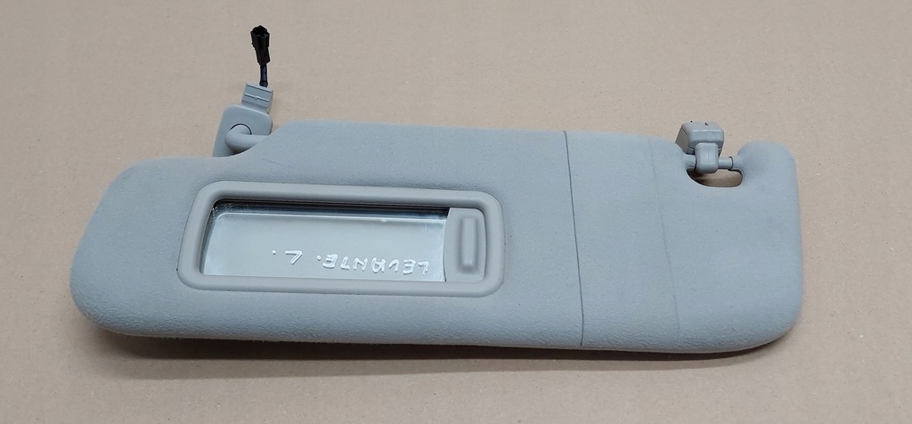 фото №1, Козырёк левый правый maserati levante