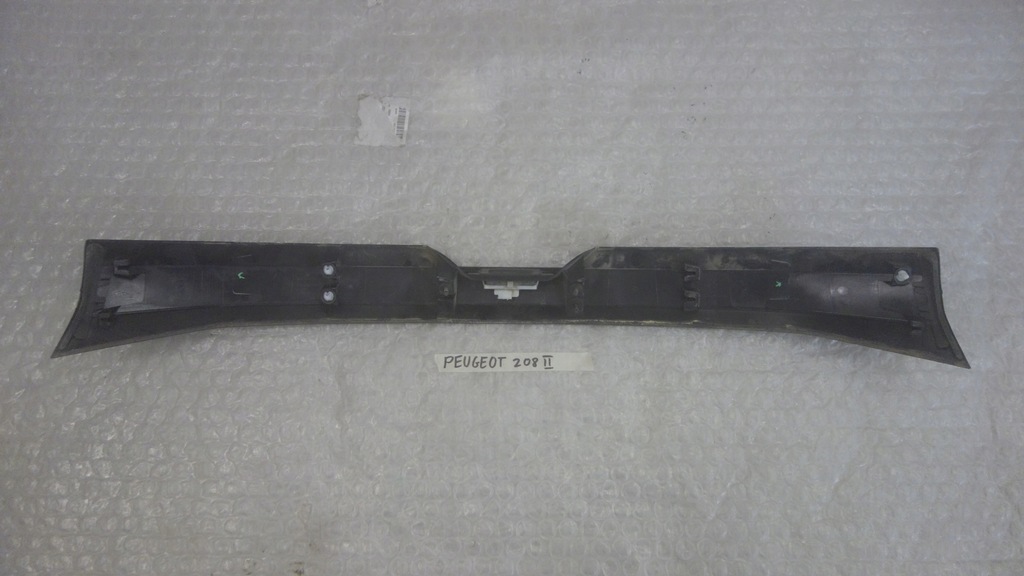 фото №5, Накладка кришки peugeot 208 ii 2019- 9826944480