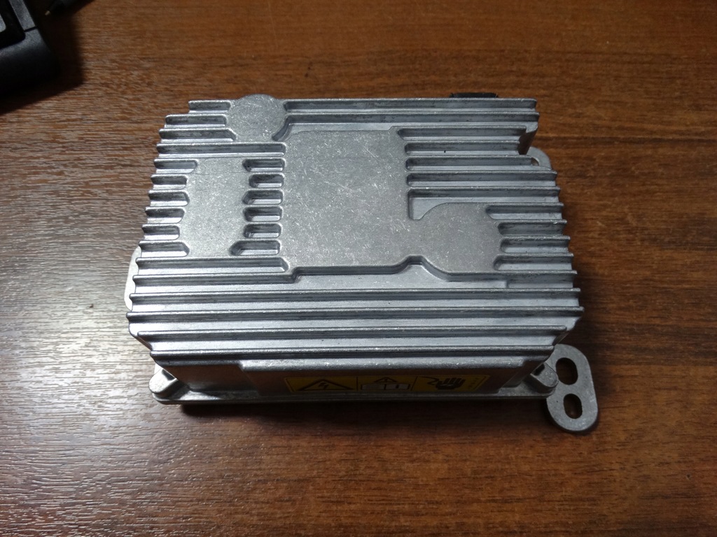 фото №1, Idealny конвертер напруги mercedes 1