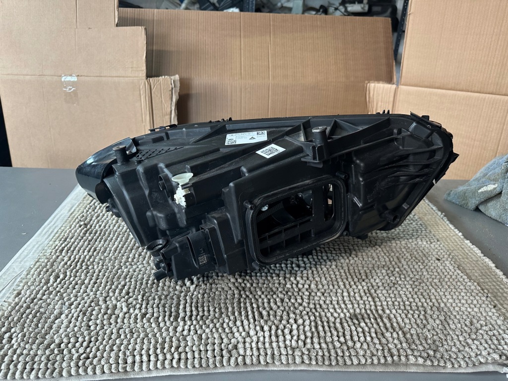 Mercedes a klasa 177 фара ліва оригінальна full led в Україні