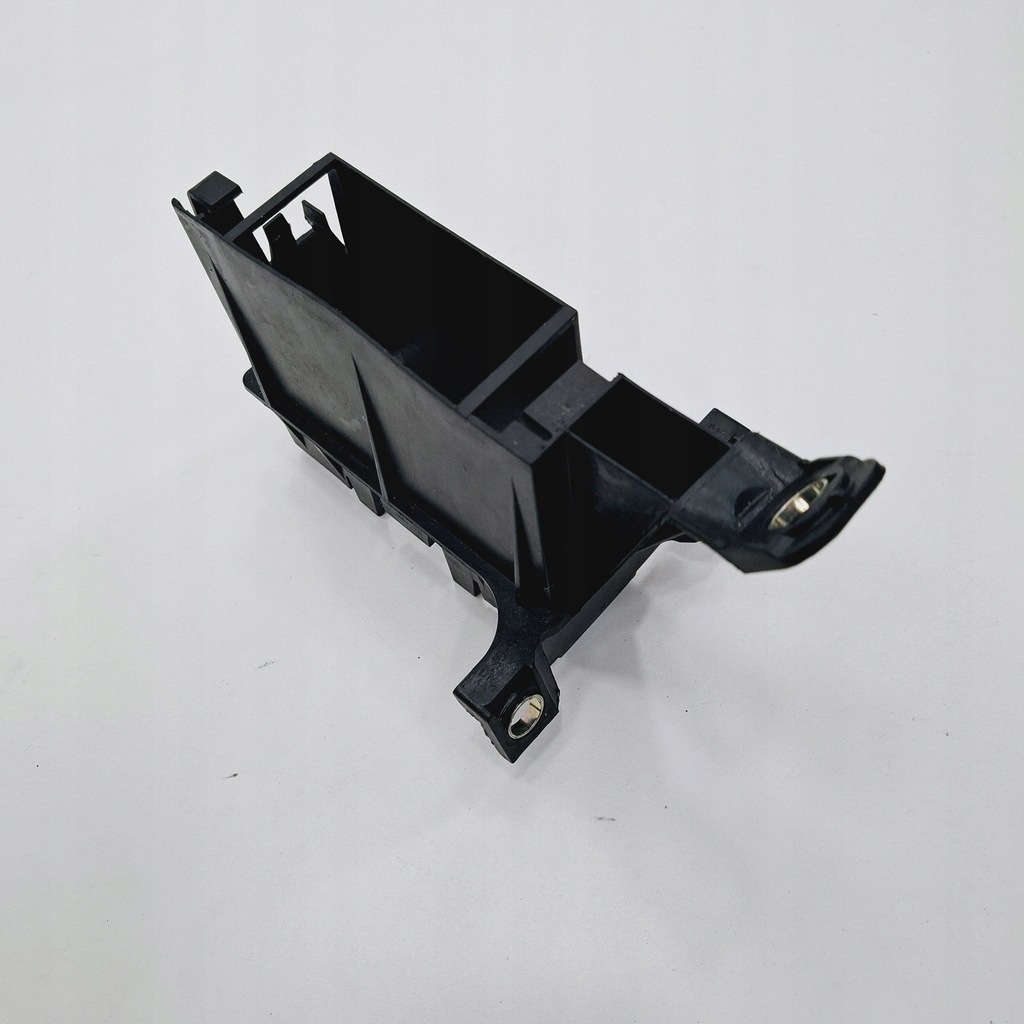 фото №1, 2007 mini one - cooper clubman r55 кронштейн компьютер двигателя 2757521