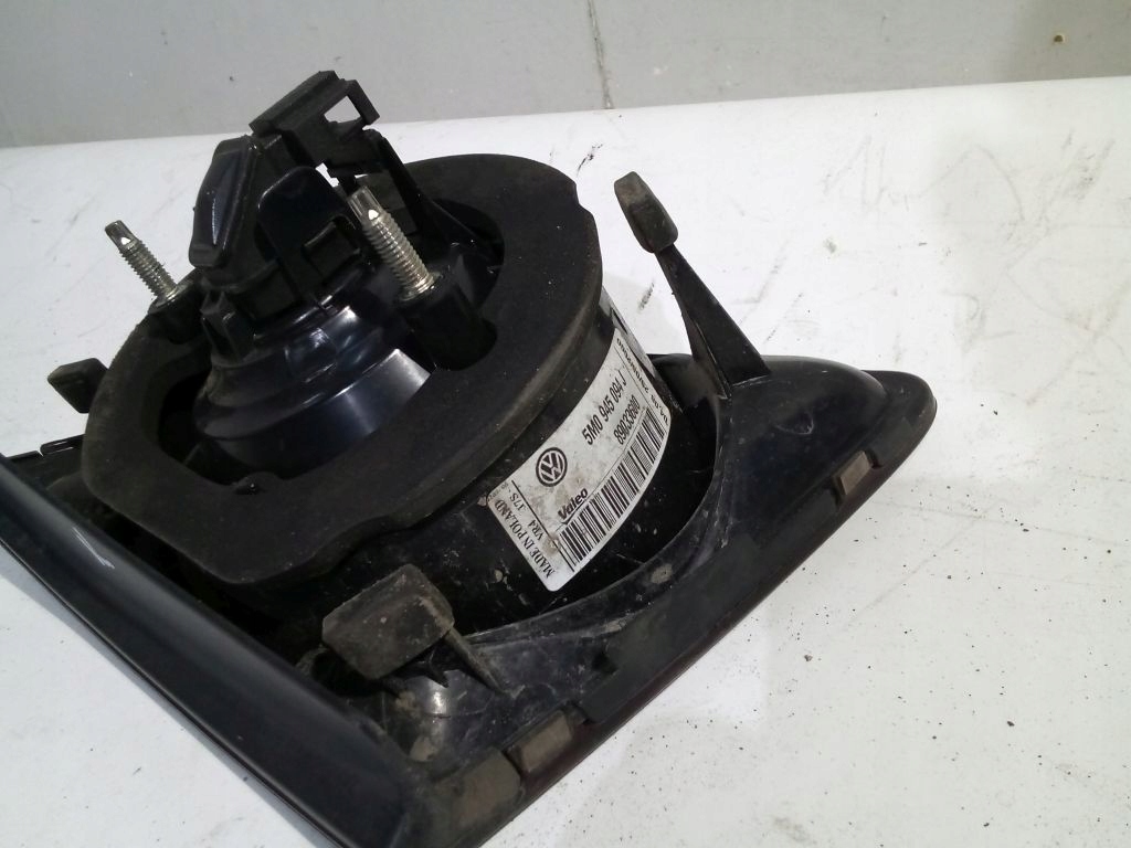 фото №5, Vw golf v plus лампа правая задняя w крышка