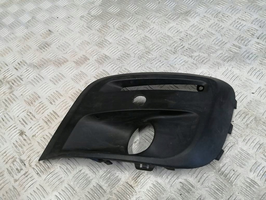 фото №1, Ss решётка правая бампера перед peugeot partner ii lift 15-18 9810965977