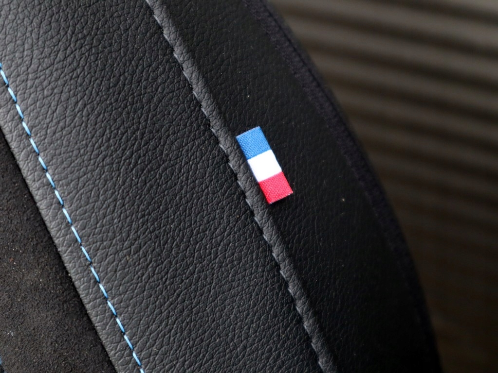 Сидіння передні лівий правий заднє сидіння задня półskórzane alpine austral 22- r. Ціна