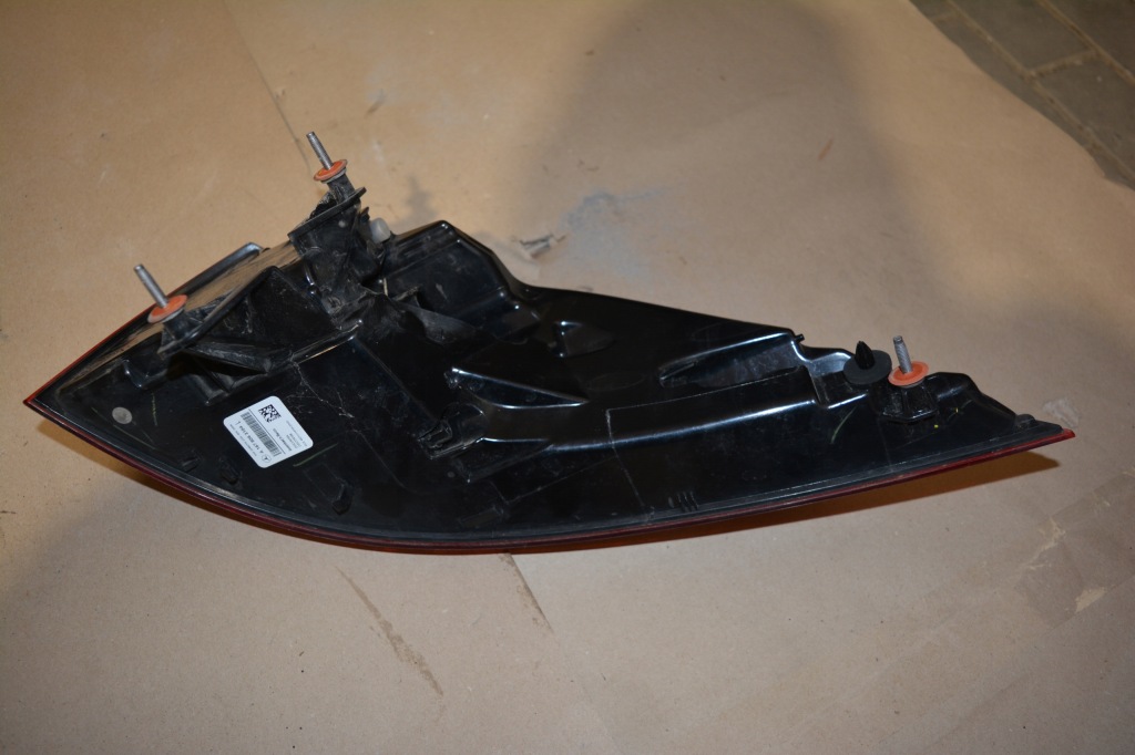 Mercedes gle w167 лампа лівий led задній європа a1679063104 Зі Шроту