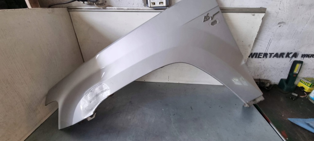 фото №1, Jeep grand cherokee wk крила передній лівий